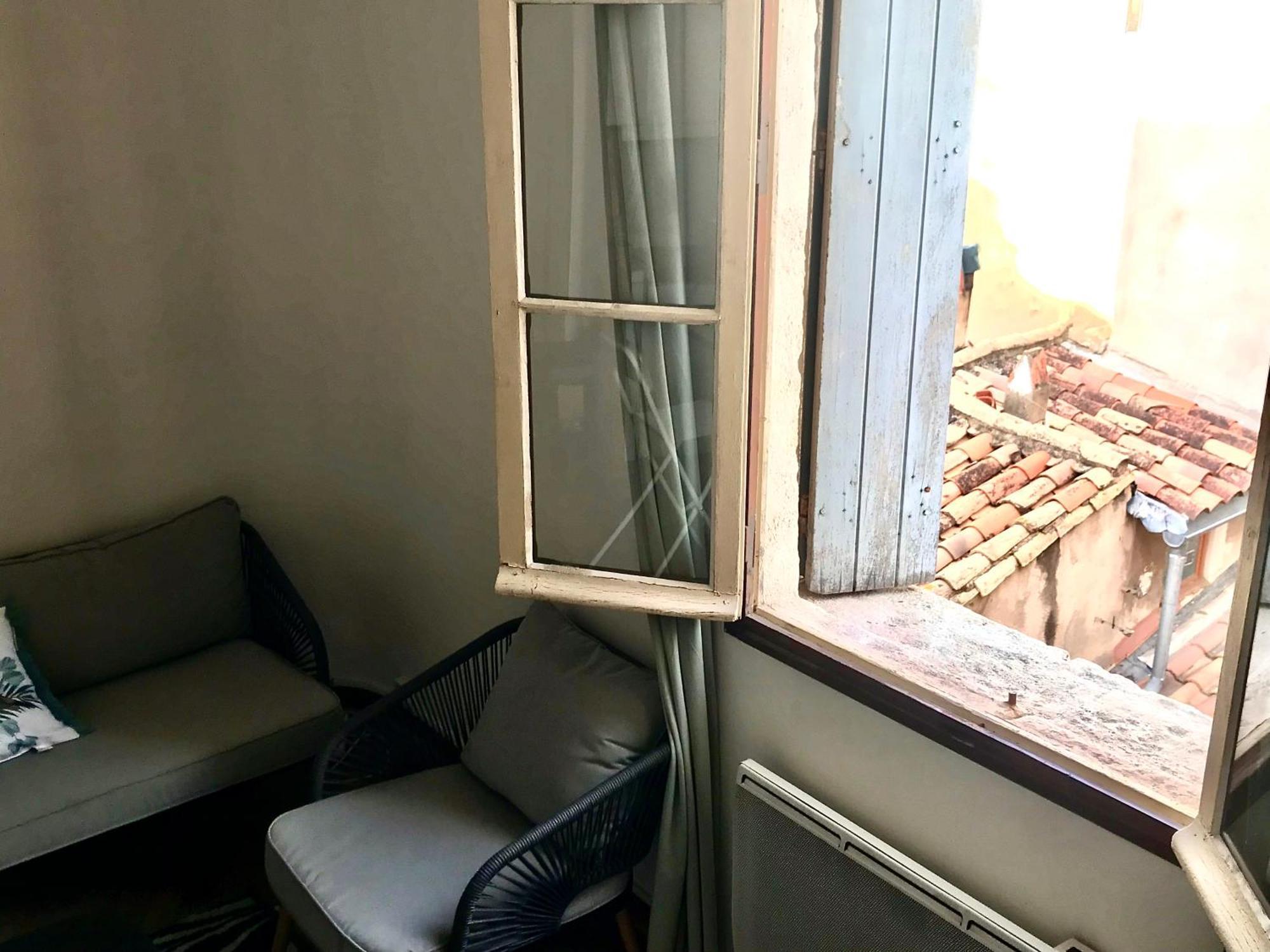 Appartement Cosy Et Calme - Centre Historique Montpellier Exterior foto
